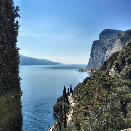 Villa Linfano Torbole Sul Garda Exterior photo